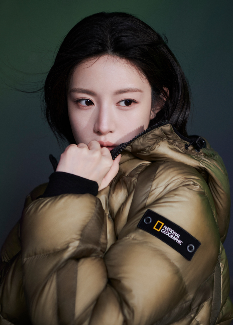 카키 베이지 리버시블 점퍼 클로즈업
